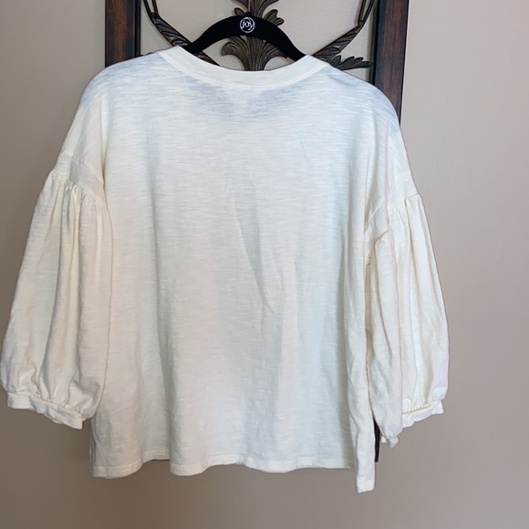 Time and Tru cream knit top - Picture 5 of 7